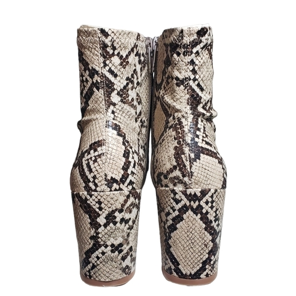 Sugar Itsie Natural Texture Man Made Ankle Boots Sz 9M - Picture 5 of 9